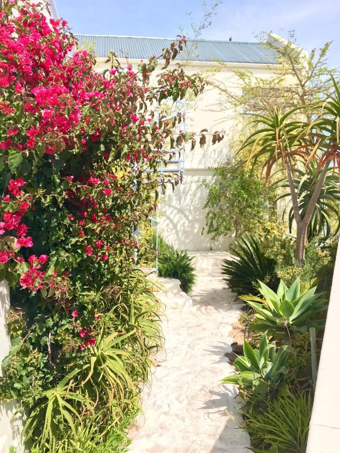Perfect 10 - 10 To 13 Sleeper Luxury Holiday Home Breakage Deposit Of R2500 Per Weekend Lease Langebaan Buitenkant foto