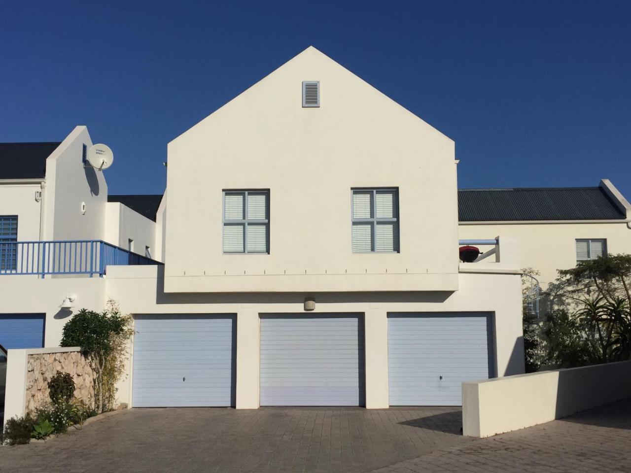 Perfect 10 - 10 To 13 Sleeper Luxury Holiday Home Breakage Deposit Of R2500 Per Weekend Lease Langebaan Buitenkant foto