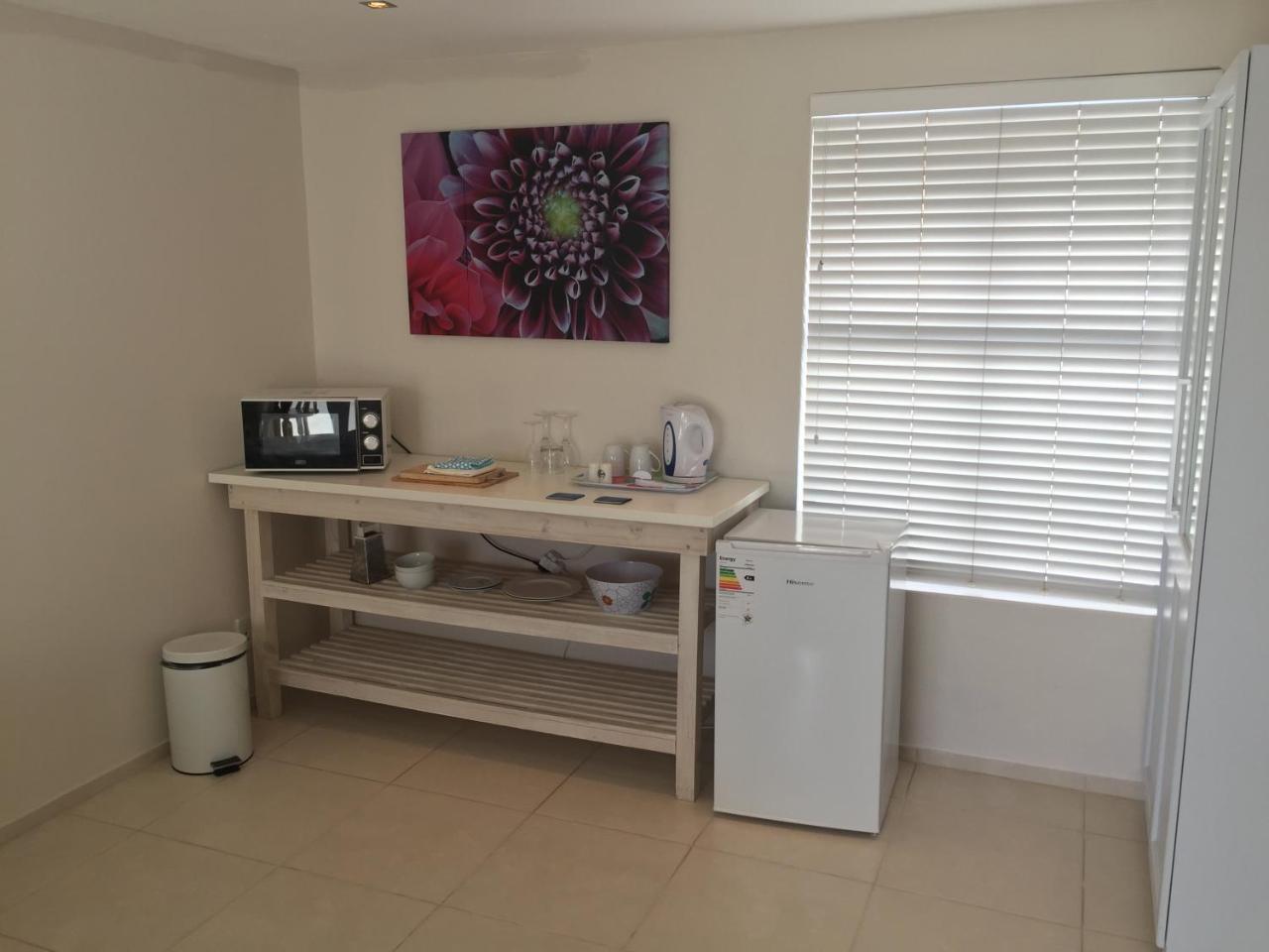 Perfect 10 - 10 To 13 Sleeper Luxury Holiday Home Breakage Deposit Of R2500 Per Weekend Lease Langebaan Buitenkant foto